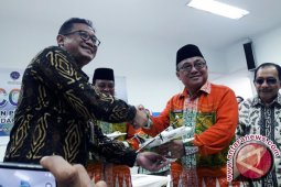 Gubernur Kalsel Resmikan Pengoperasian Bandara Warukin