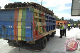 Polres Mempawah Jaring 1.000 Pengendara Truk