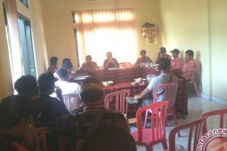 Kepala Desa Tukadaya Diberhentikan