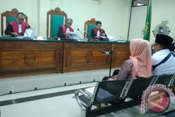 Gubernur Bengkulu Nonaktif Dituntut 10 Tahun