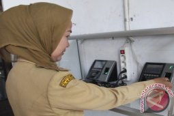 Penerapan absensi sidik jari PNS Penajam belum maksimal