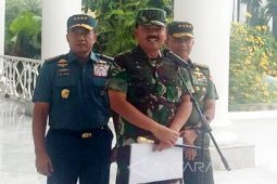 Hadi Tjahjanto Laporkan Soliditas TNI kepada Jokowi (Video)