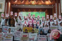 Pemprov Kalsel Berupaya Kendalikan Pernikahan Anak