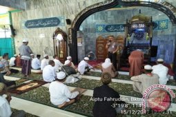 Kapolsek Sampaikan Pesan Kamtibmas Di Jamaah Shalat Jumat