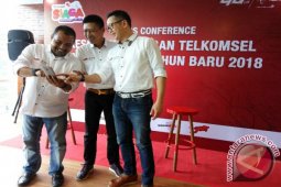 Penggunaaan Layanan Telkomsel Naik 35 Persen