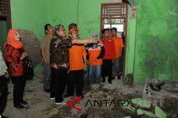 Gubernur Jabar Tinjau Tiga Lokasi Gempa Bumi