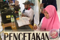 Kaltim Apresiasi Terobosan Cetak 2.000 KTP Elektronik