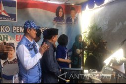 Arumi Resmikan Posko Pemenangan Khofifah-Emil di Sekretariat Demokrat Surabaya (Video)