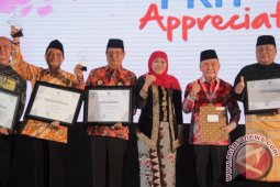 Kalsel Dapat Penghargaan Peduli Kesejahteraan Sosial