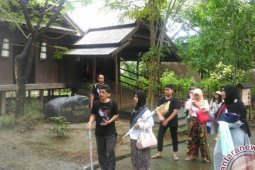 Taman Nusa Tawarkan Petualangan "Mahakarya" Budaya Nusantara (Family Gathering Antara Biro Bali) (Video)
