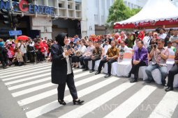 Melihat Peluang Usaha "Mlaku-Mlaku Nang Tunjungan" di Surabaya (2)