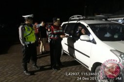 TNI/Polri kawal perayaan Natal di Singkil