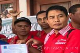 1.26 Guru Honorer Sampaikan Petisi pada Presiden