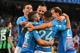 Napoli pemuncak klasemen Liga Italia