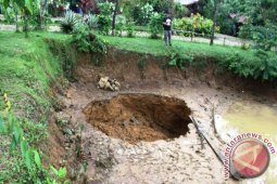Ribuan Ikan Tiba -Tiba Hilang "Disedot  Alam" Gegerkan Warga HST