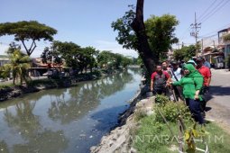 DPRD Surabaya Minta Sungai Kalitebu Dibangun Plengsengan