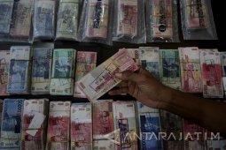 Ini bentuk 82.897 lembar uang palsu (Video)