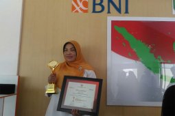 Perajin akar keladi air Pontianak raih "Smesco Award"
