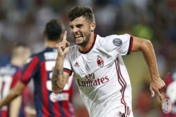 Milan tundukkan inter 1-0