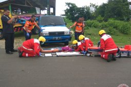 PMI simulasi SPGDT korban kecelakaan