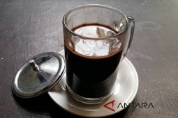 Kopi dan makanan ini wajib dihindari saat sahur