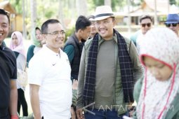 Menpora Nikmati Libur Akhir Tahun di Banyuwangi