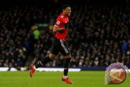 Manchester United bekuk Everton 2-0