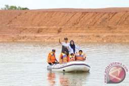 Pemkab Perkenalkan Wisata Danau Boom