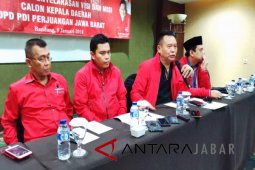 PDIP usung Yossi-Aris di Pilwakot Bandung