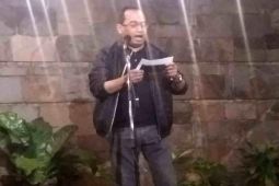  Menhub kejutkan komunitas saat baca puisi