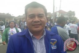 Empat partai pengusung siap menangkan pasangan EKSIS