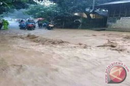 DAM Ncera Meluap, 13 Desa di Bima Terendam Banjir