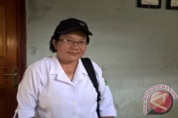 Ujoh Bilang bangun perpustakaan desa