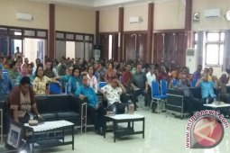 Bupati : OPD Wondama Jangan Minta Imbalan Kontraktor