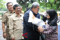 2,2 Juta keluarga di Jabar akan terima rastra