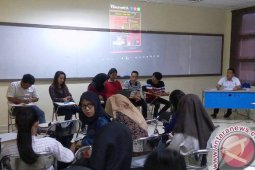 Dosen PTS di Palembang terima bantuan subsidi upah