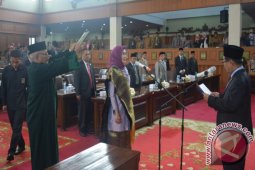 DPRD gelar pelantikan anggota dewan PAW