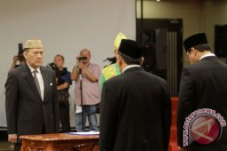 Gubernur BI Lantik Kepala Perwakilan Gorontalo