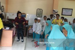 53 Guru Ikuti Camp EPIC  di Surabaya (Video)