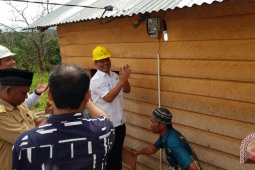 PLN Padangsidimpuan resmikan lisdes di Palas