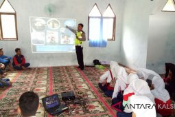 Polres HSS Ajak Pelajar Tertib Berlalu Lintas