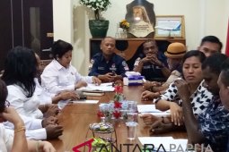 Petugas Bojonegoro Tetap Data Warga Belum Miliki KTP-E
