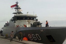 KRI Torani siap amankan perairan Kalbar