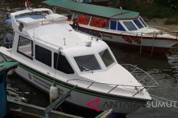 Dinkes Tapteng miliki kapal puskesmas keliling