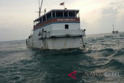 Seluruh penumpang KM Kayong Utara yang kandas selamat