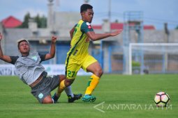 Persela Lamongan Lawan  Kedah FC Malaysia