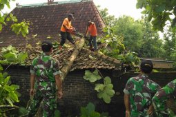 Angin Kencang Landa Sebagian Magetan