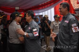 Kapolda Jatim Tinjau Kantor KPU