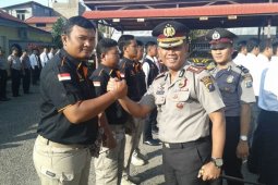 12 Personil Polres Sibolga Dapat Penghargaan dari Kapolres