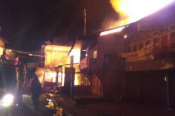Kebakaran hanguskan 256 ruko dan lapak